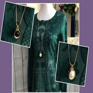 Avon Double Sided Pendant Necklace Long Gold Tone Box Chain